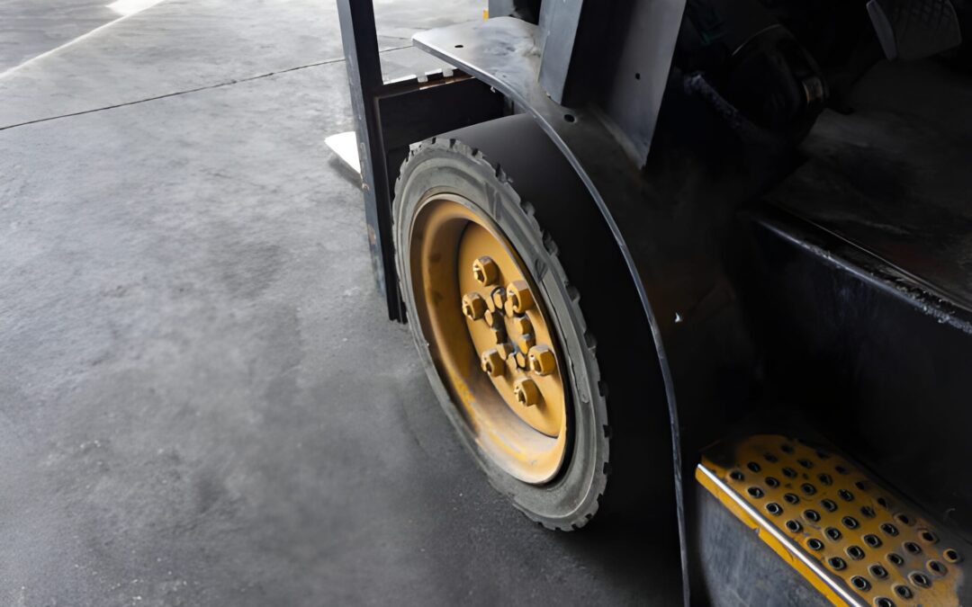 Jenis Ban Forklift